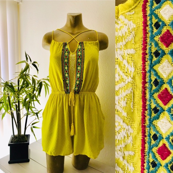 Chartreuse BOHO Embroidered ROMPER Medium - Picture 2 of 8